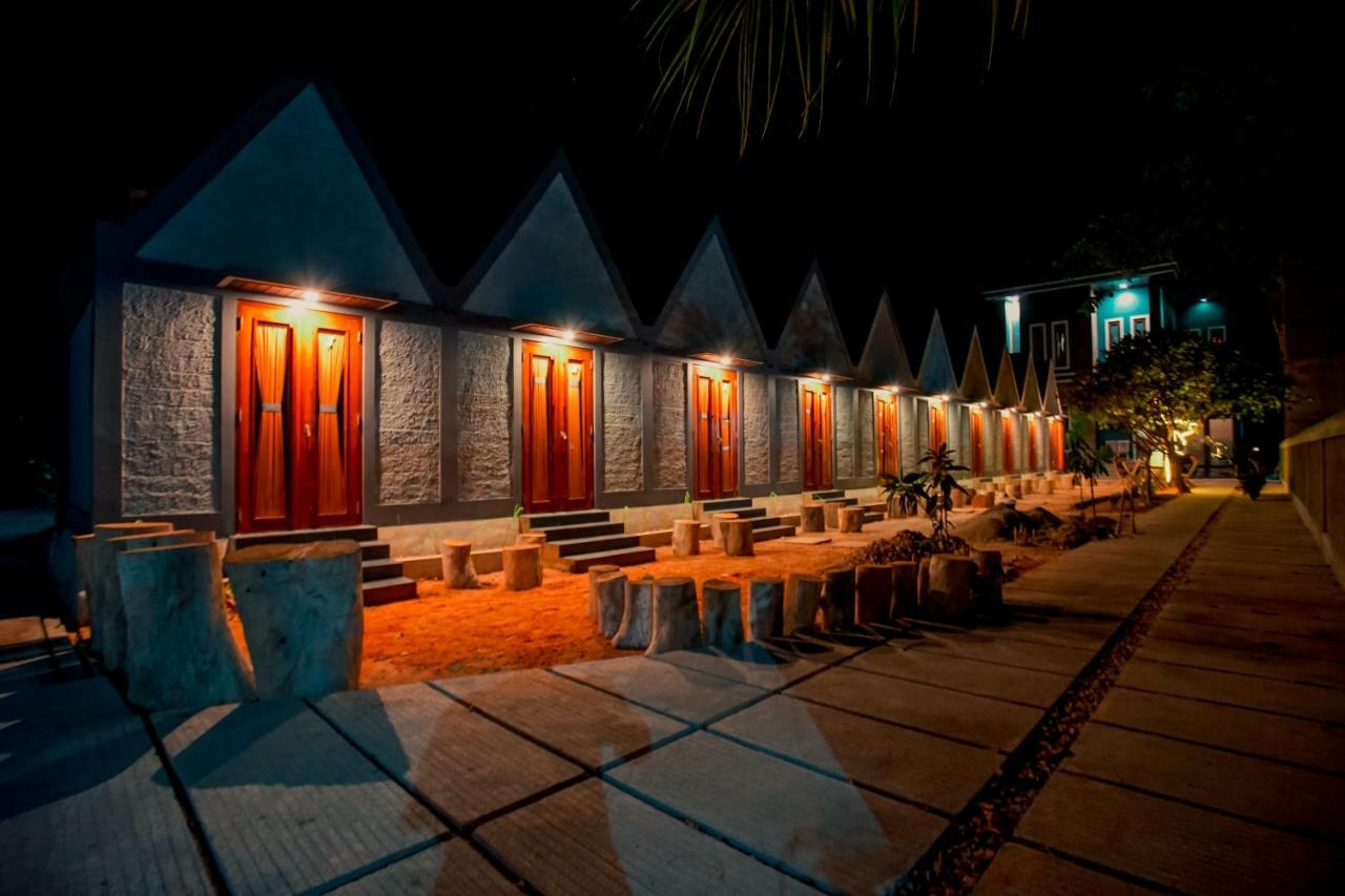 E2 Guest House Karimunjawa Eksteriør billede